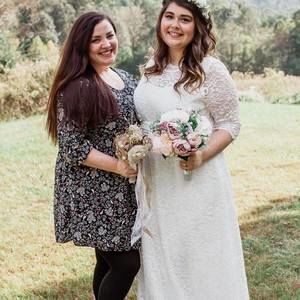 Meet your Posher, Joni